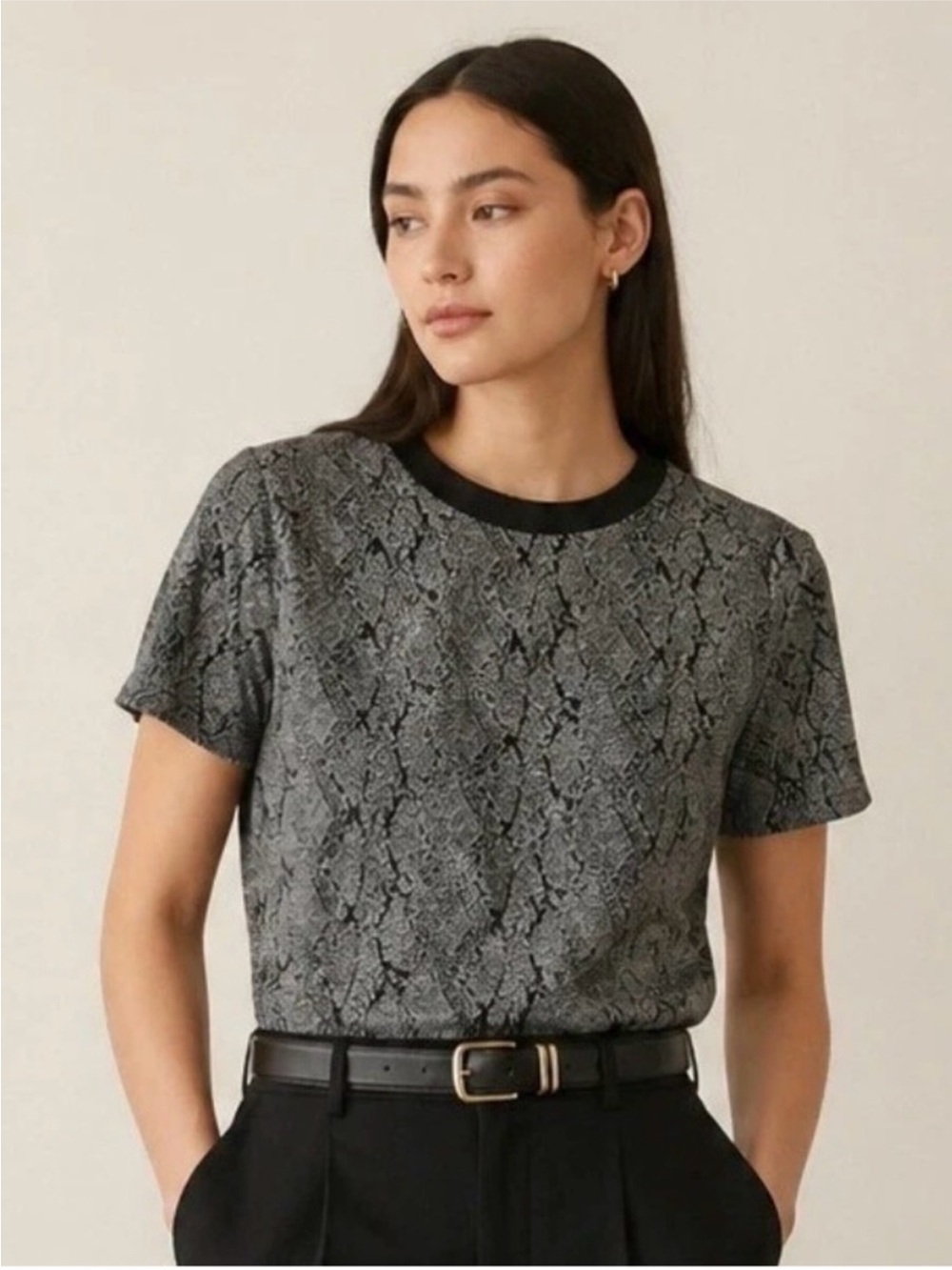 CHICOS Black & Gray Snake-Print Short Sleeve Tee